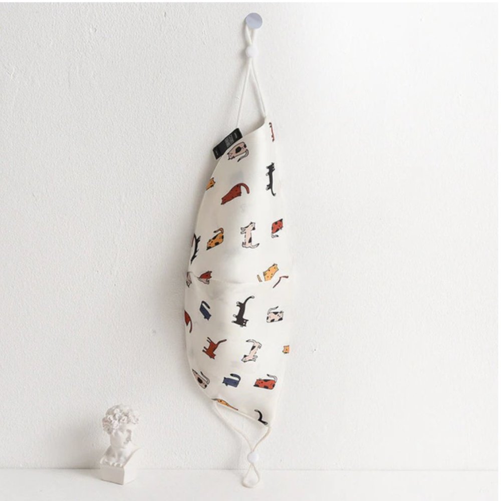 Adorable Silky Reusable Fashion Face Mask - Cats White